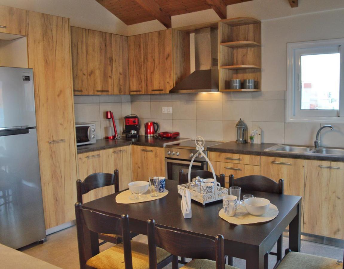 La Maison Bleue Lejlighed Lixouri Eksteriør billede