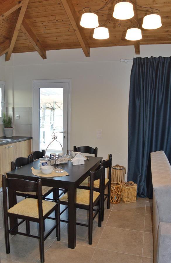 La Maison Bleue Lejlighed Lixouri Eksteriør billede